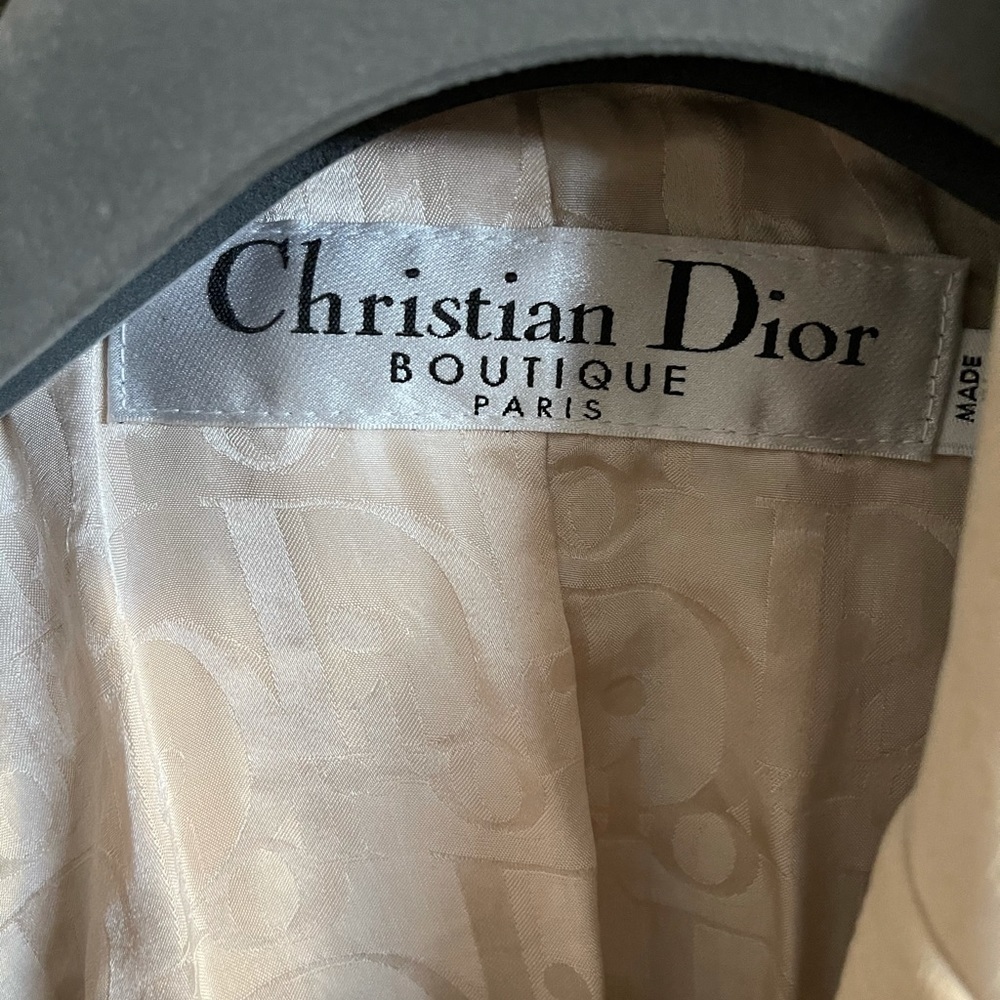 Christian Dior - Picture 5 of 9